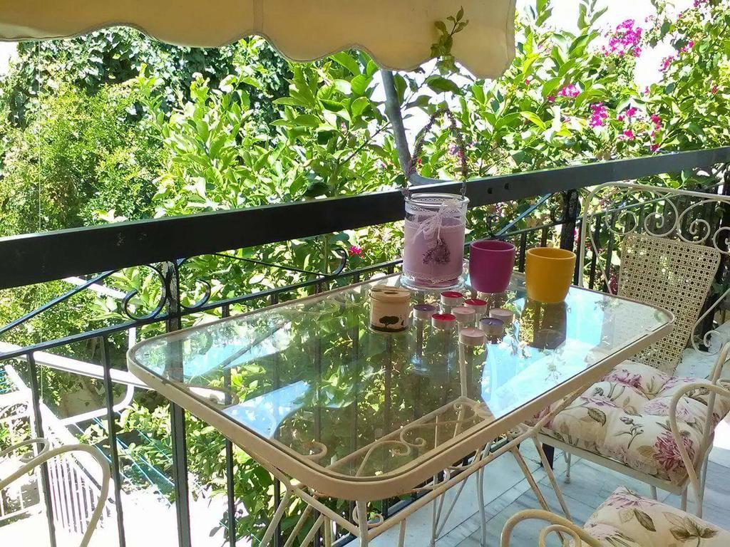Aegina'S Flowers House Extérieur photo